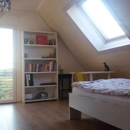 Idyllisches Holzhaus In Traumhafter Umgebung *