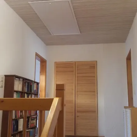 Idyllisches Holzhaus In Traumhafter Umgebung *